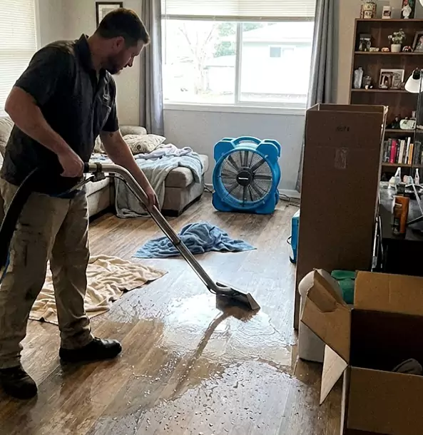 Why Cumming Chooses Cumming Restoration Pro for Water and Mold Restoration?